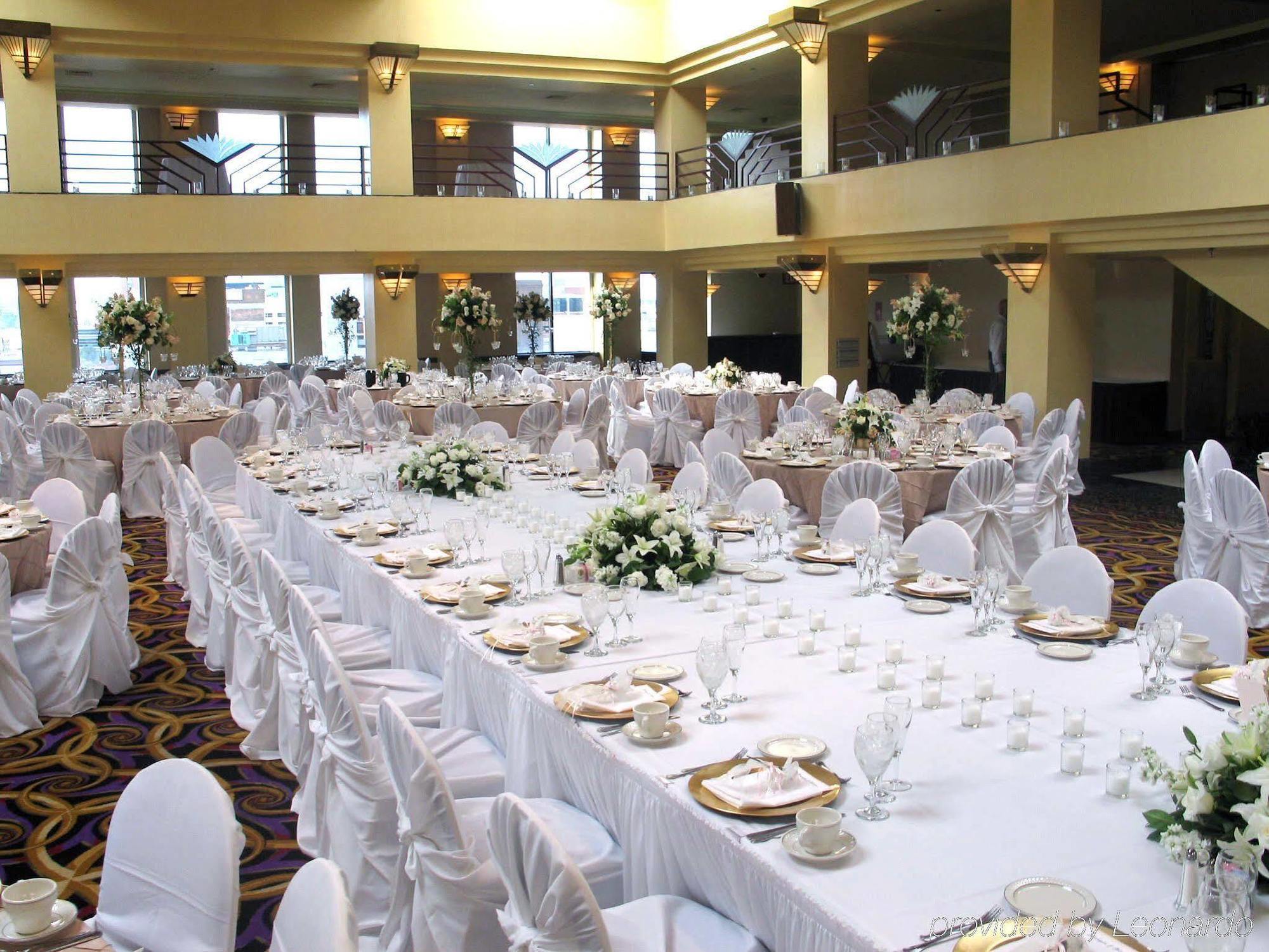 Atheneum Suite Hotel Detroit Luaran gambar